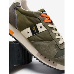 BLAUER QUEENS 01